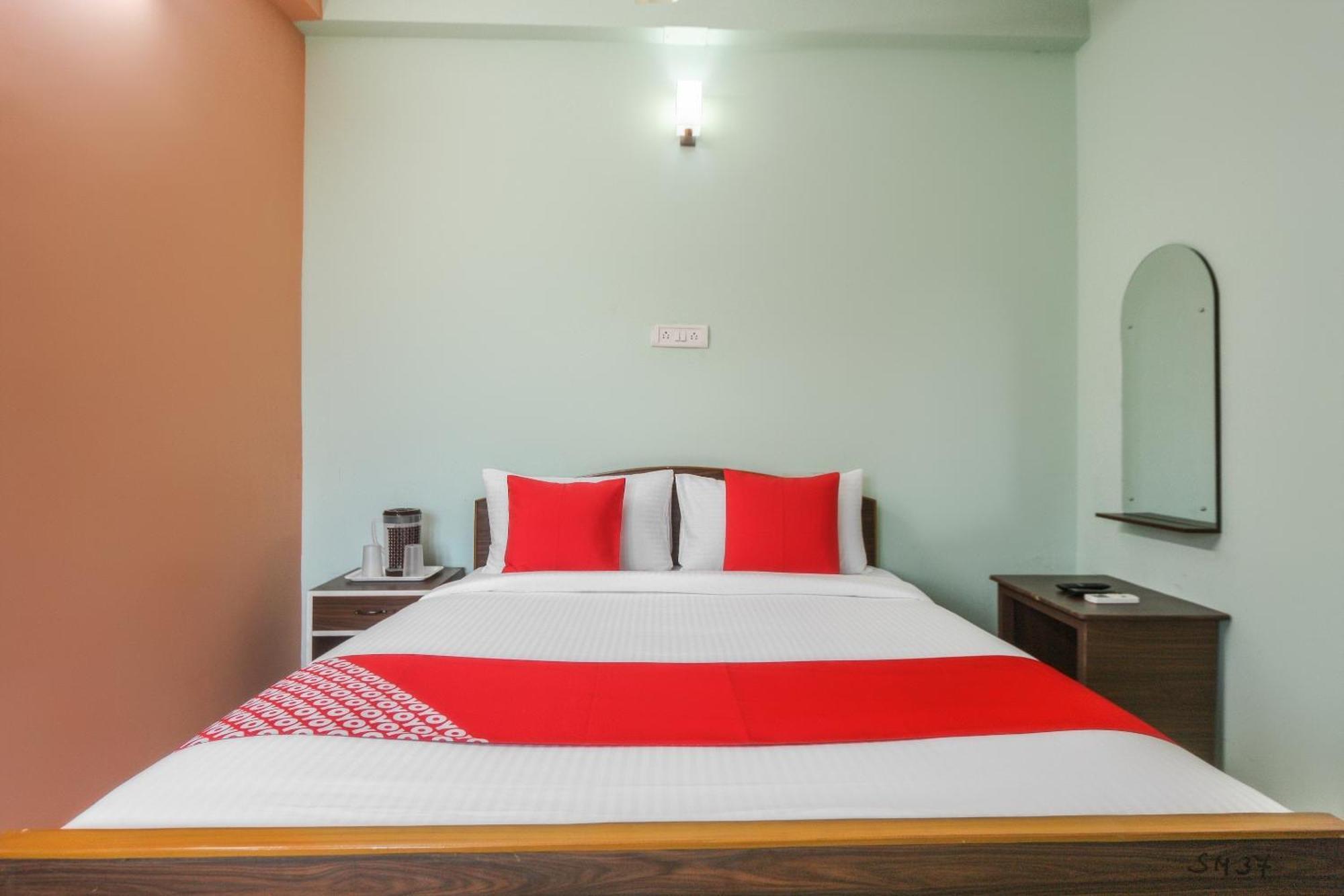 OYO 46874 Modern Guest House Chennai Exterior foto