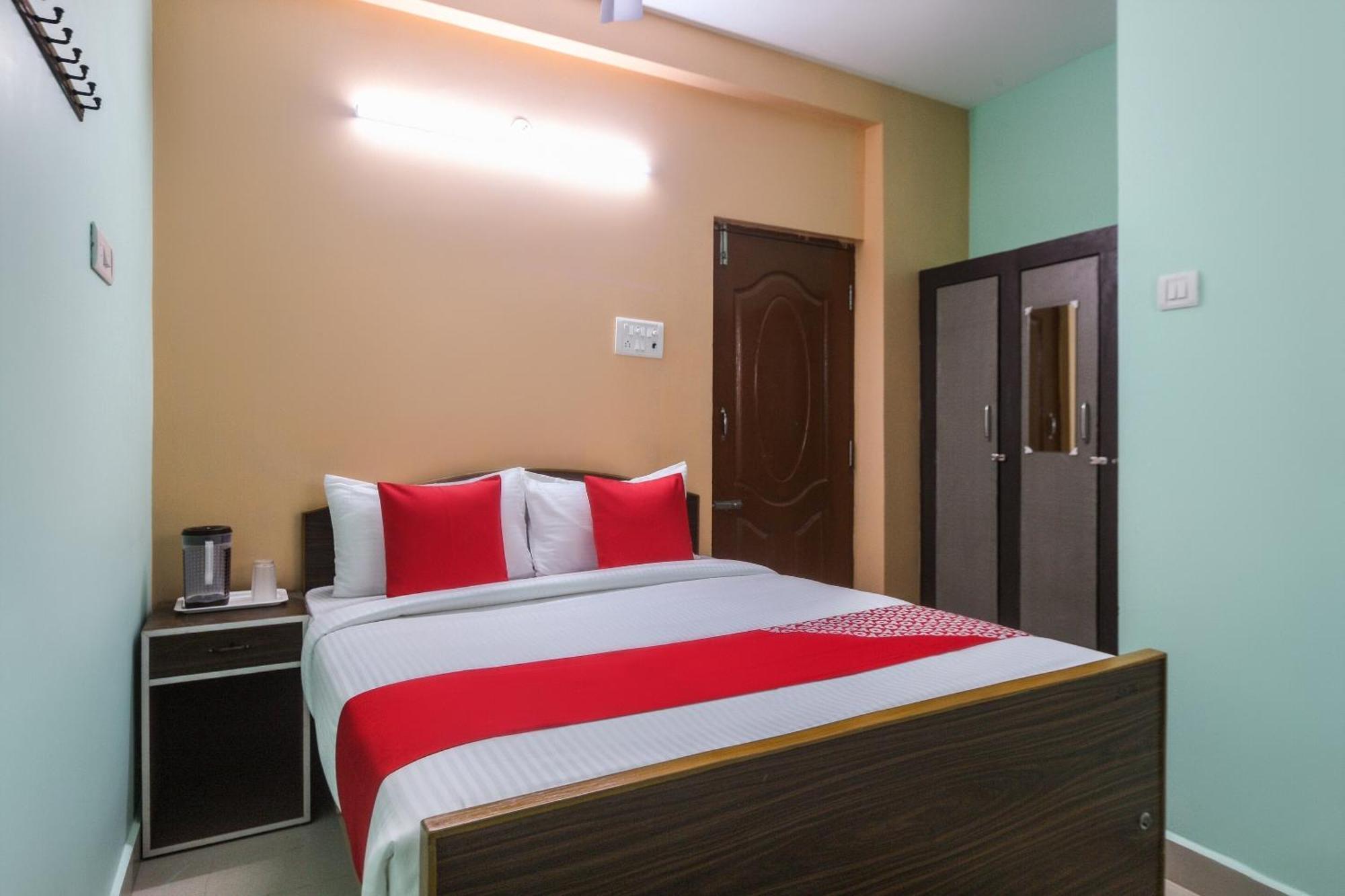 OYO 46874 Modern Guest House Chennai Exterior foto